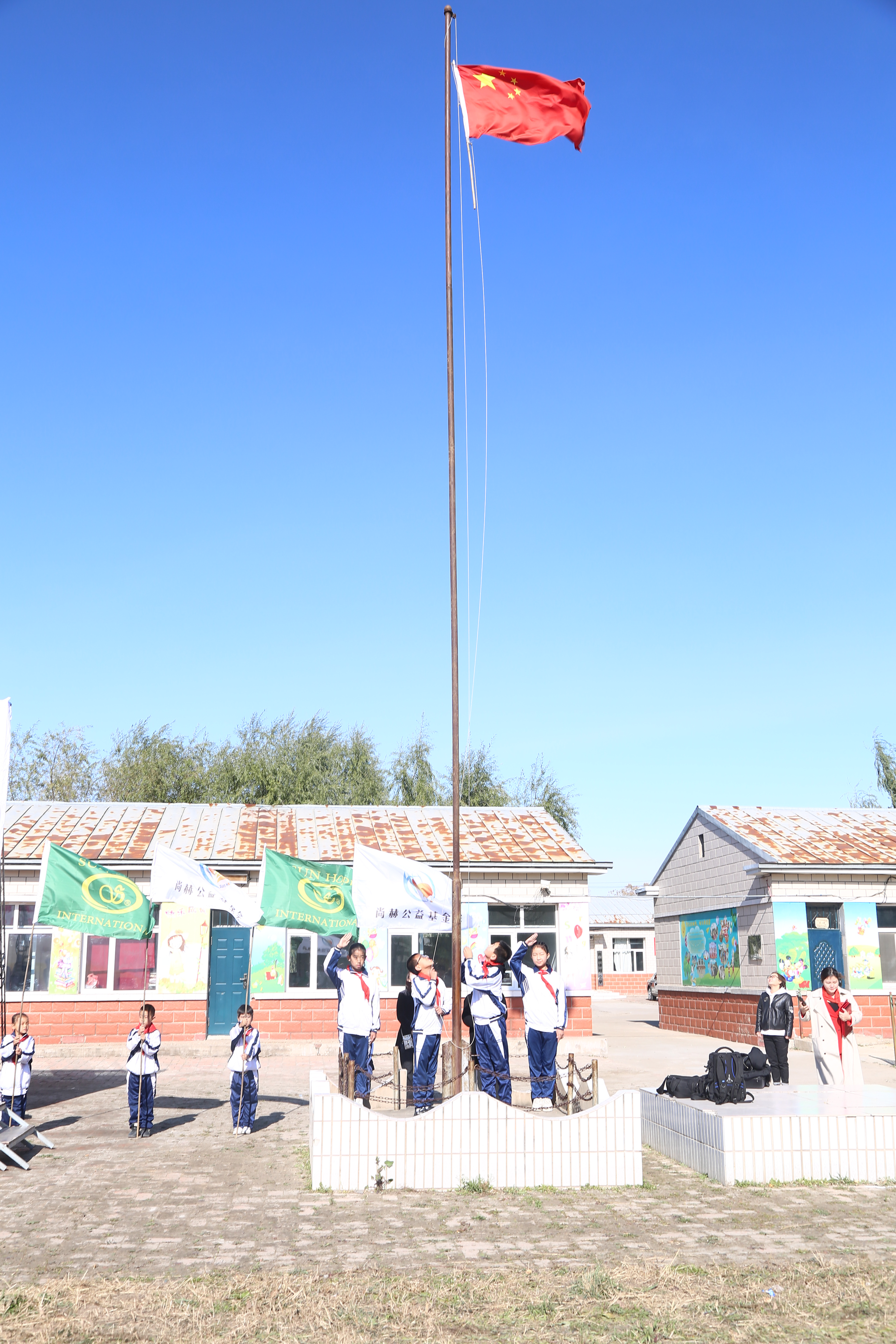 第194所 杜尔伯特蒙古族自治县铁东爱体育在线徐超小学