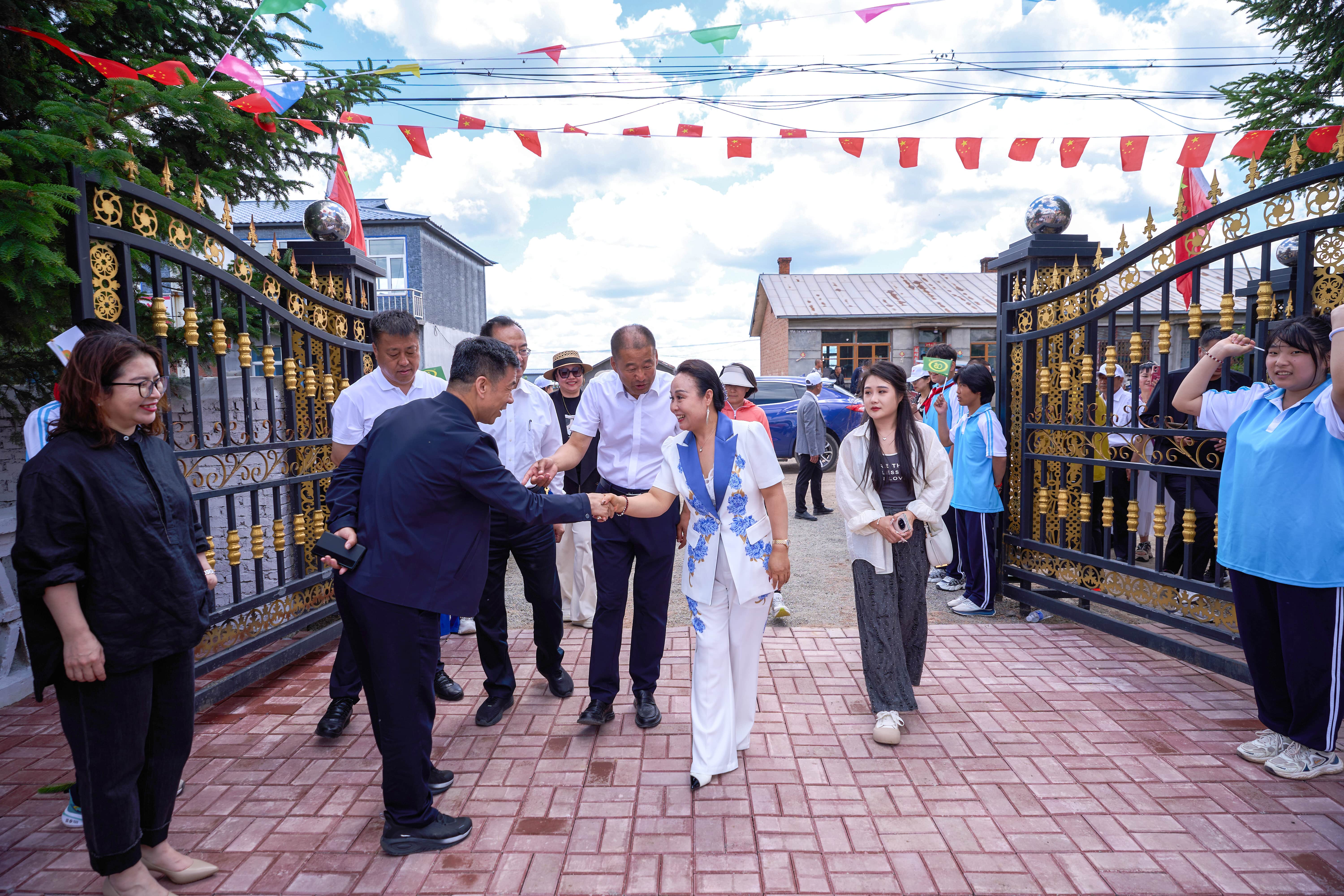 第254所 黑龙江巴彦县黑山镇民乐村爱体育在线侯玉霞学校 第254所 黑龙江巴彦县黑山镇民乐村爱体育在线侯玉霞学校