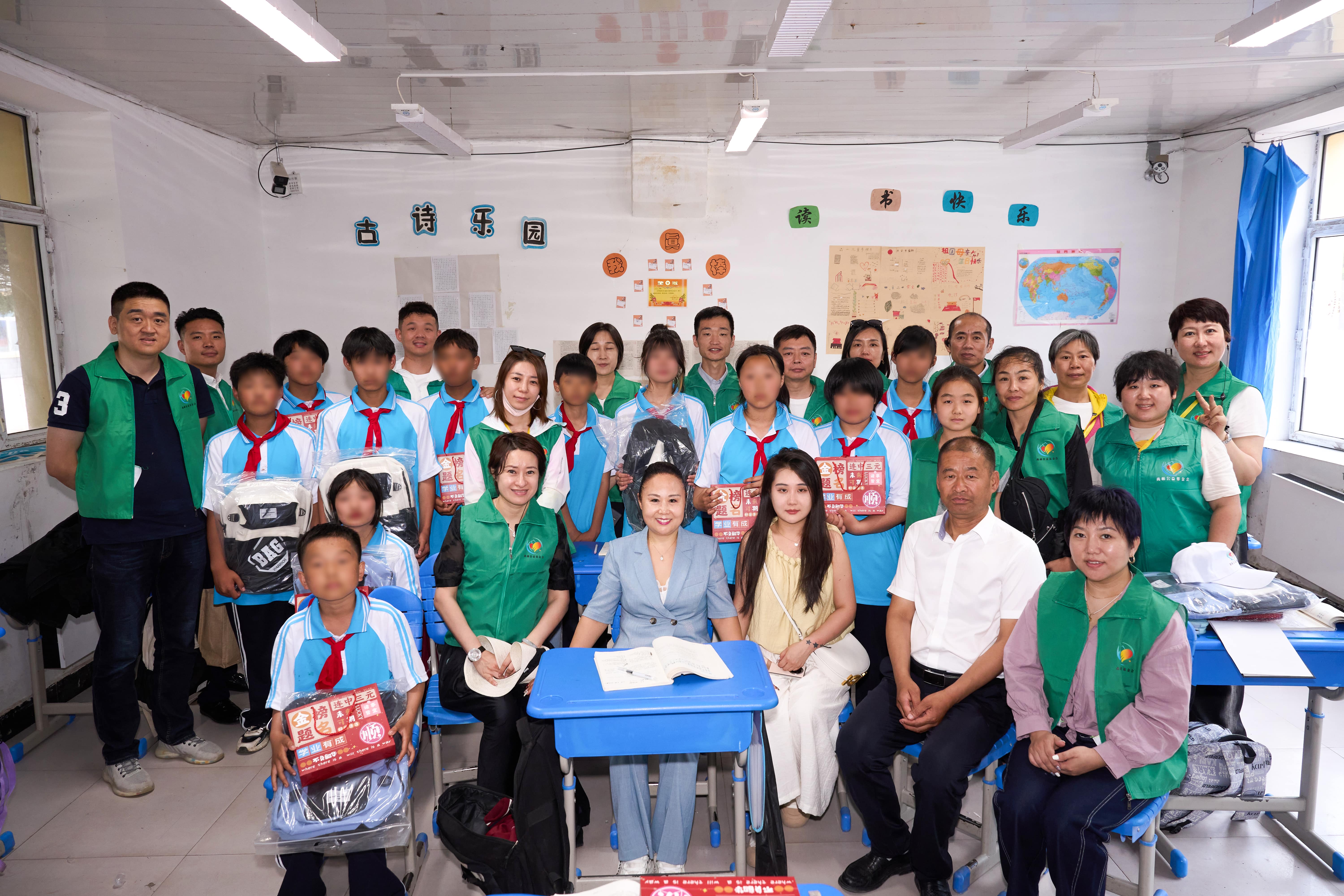 第254所 黑龙江巴彦县黑山镇民乐村爱体育在线侯玉霞学校 第254所 黑龙江巴彦县黑山镇民乐村爱体育在线侯玉霞学校