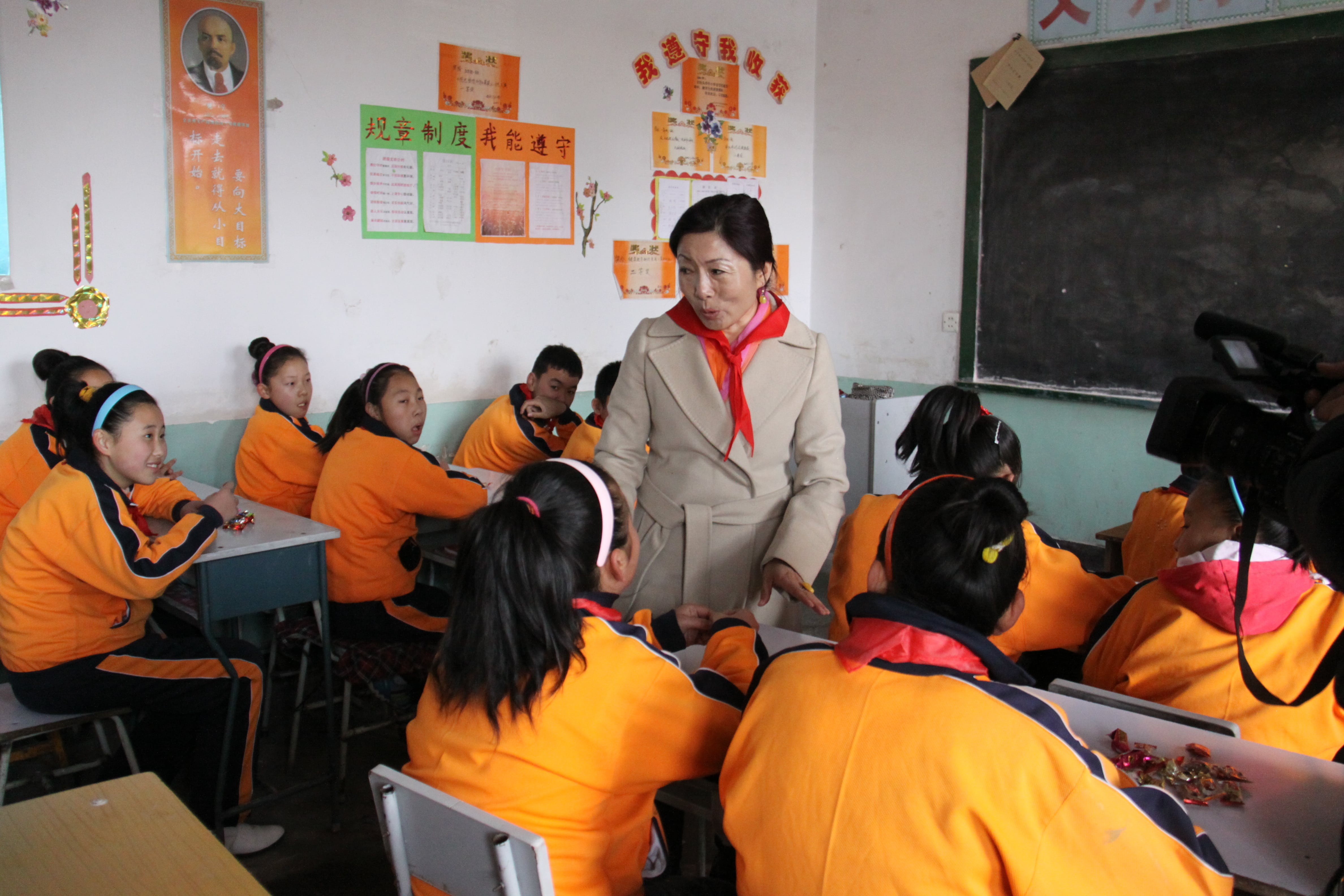 第22所 包头市西北门爱体育在线董丽萍小学