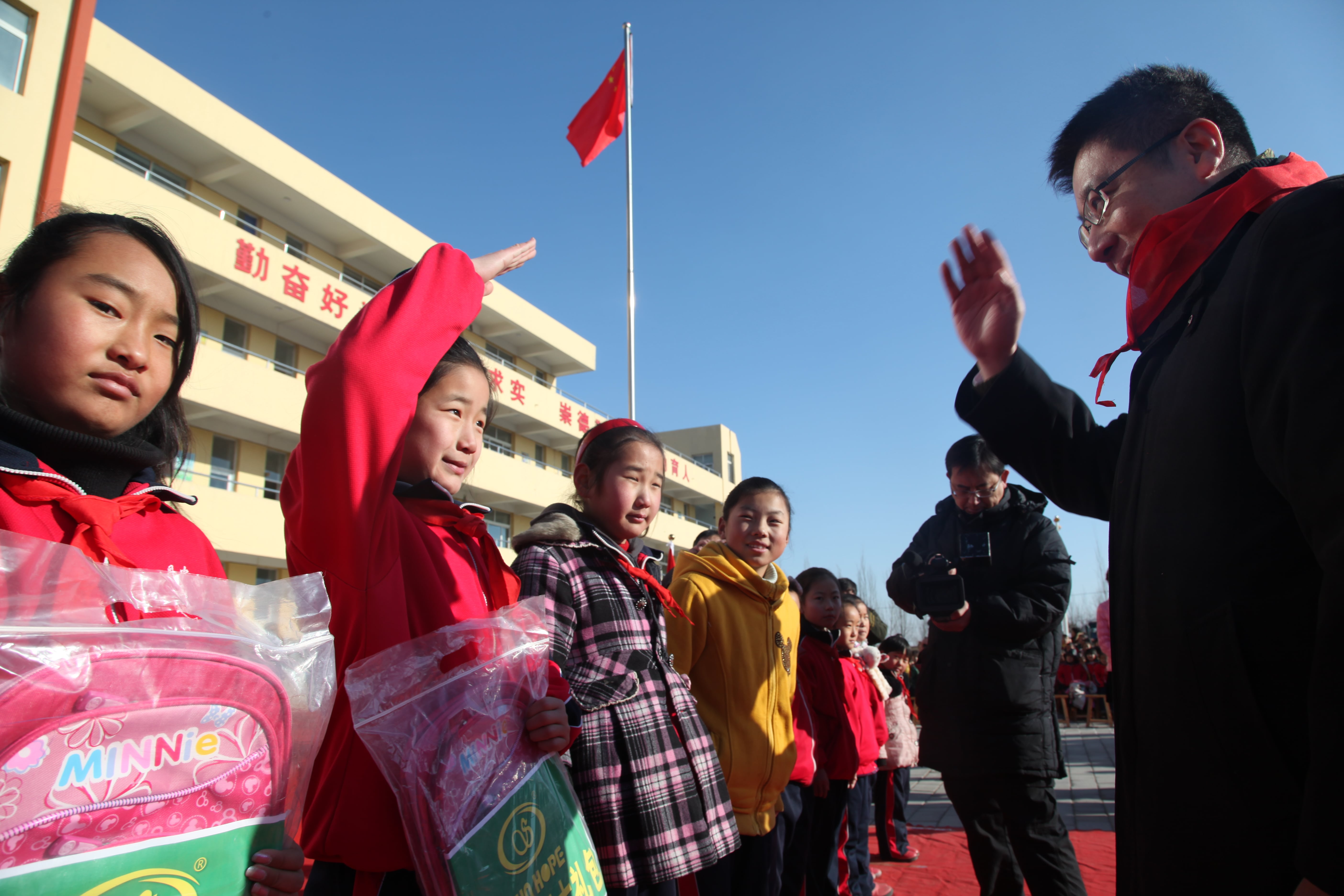 第28所 包头市哈业胡同爱体育在线刘金萍小学 第28所 包头市哈业胡同爱体育在线刘金萍小学